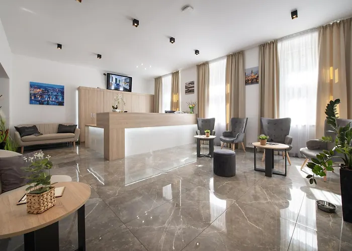 Season Three Stars Hotel 3*
