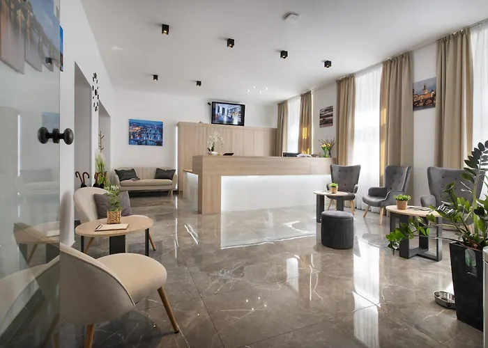 Hotel Season Three Stars Praga