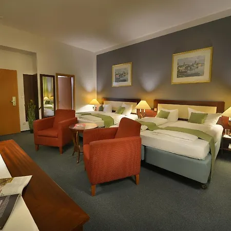 Hotel Season Three Stars